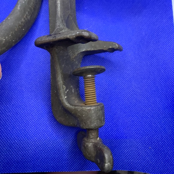 Antique / Vintage Universal food chopper#2 L F & C - Picture 6 of 7